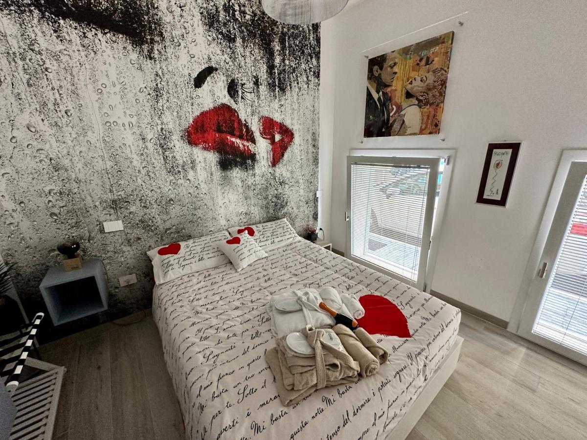 Bed Art Relaxing Suite - Appartamento Con Sauna Love Suite Gallery San Benedetto del Tronto Exteriér fotografie